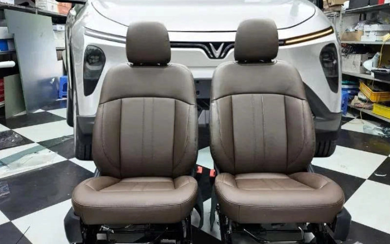 So sánh bọc ghế da Simili và da Nappa cho xe Limo Green