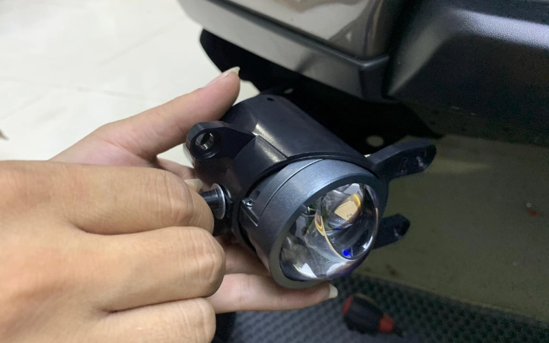 Độ đèn bi gầm cho Limo Green vẫn có thể đăng kiểm nếu phù hợp các tiêu chuẩn theo quy định 