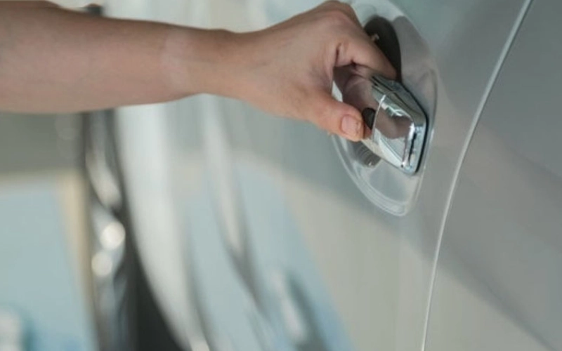 Lợi ích khi độ cửa hít cho VinFast Limo Green