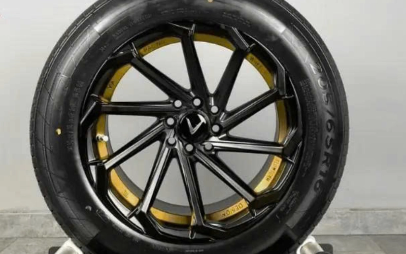 Các lựa chọn độ mâm phổ biến cho VinFast Limo Green