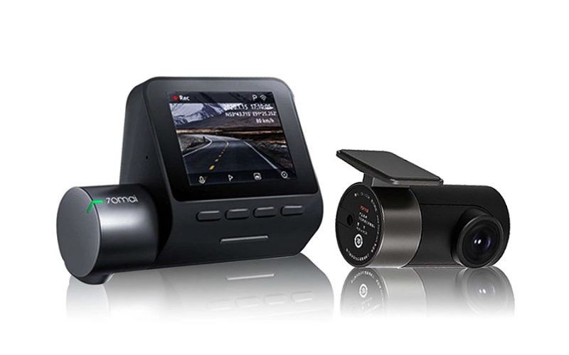 Lắp Camera hành trình 70mai A500S cho Vinfast Limo Green 9 Camera hành trình 70mai A500S nổi bật với thiết kế sang trọng, cấu hình mạnh mẽ và khả năng ghi hình rõ nét