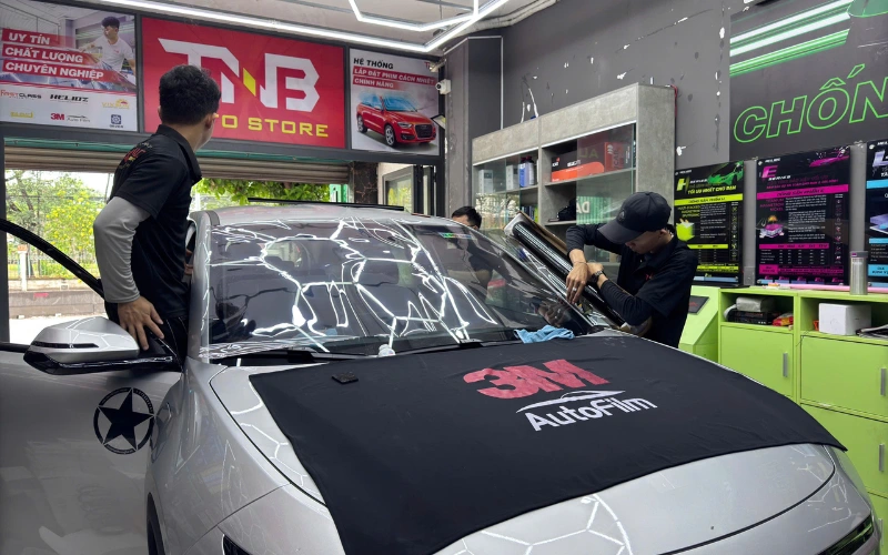 Các dòng phim cách nhiệt 3M chất lượng cho Limo Green