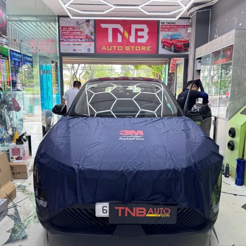 Dán phim cách nhiệt 3M xe Limo Green chính hãng 9