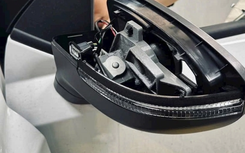 Lợi ích khi lắp gập gương điện cho VinFast Limo Green