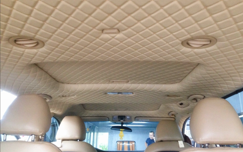 Bọc trần da Limo Green tạo nên không gian hiện đại, đẳng cấp