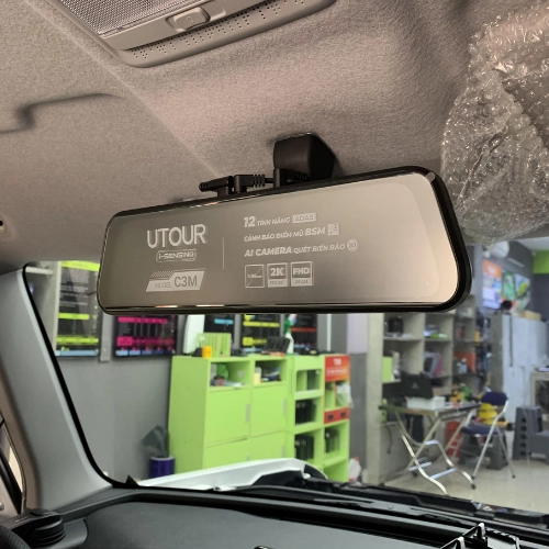 Độ camera gương điện tử cho xe Vinfast Limo Green 11