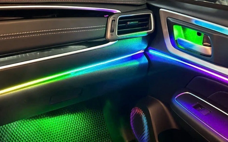 Những vị trí LED phổ biến khi độ nội thất Limo Green