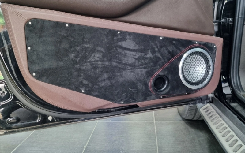 Kinh nghiệm khi độ loa cánh xe VinFast Limo Green