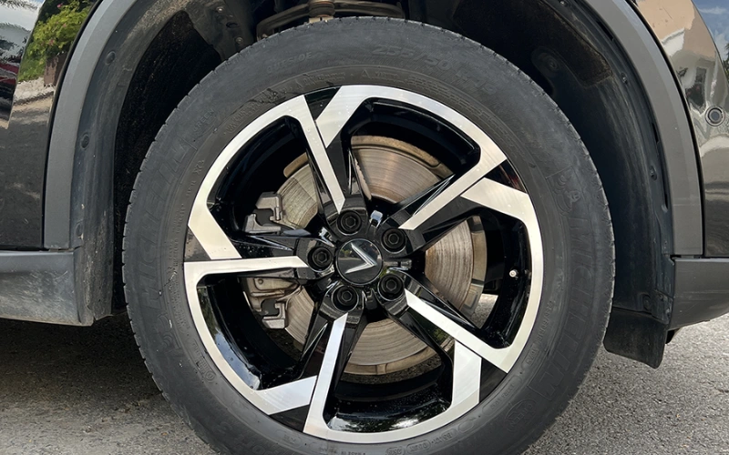 Độ mâm Vinfast Limo Green có đăng kiểm được không? 3 Một số quy định pháp luật mới về mâm xe Vinfast Limo Green và đăng kiểm từ 2025