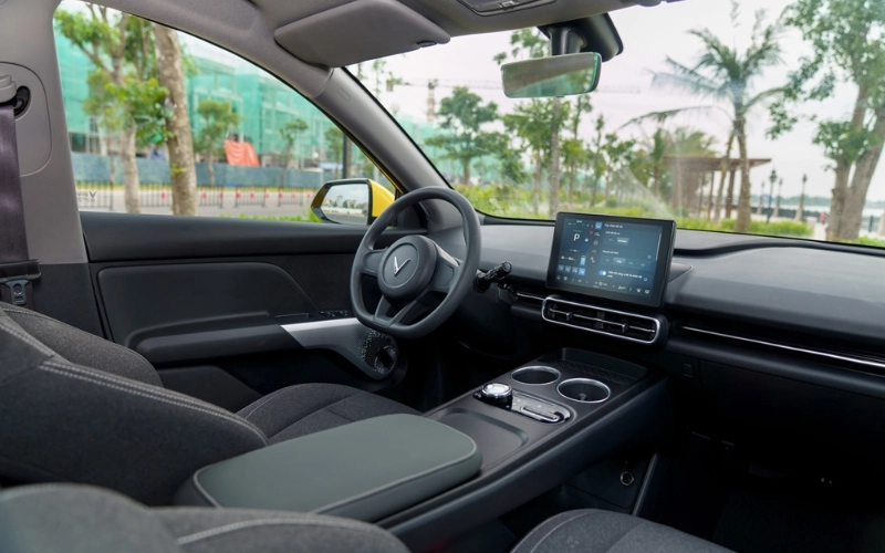 VinFast Limo Green là chiếc xe đầu tiên của hãng được phát triển trên kiến trúc điện – điện tử vùng (Zonal E/E)