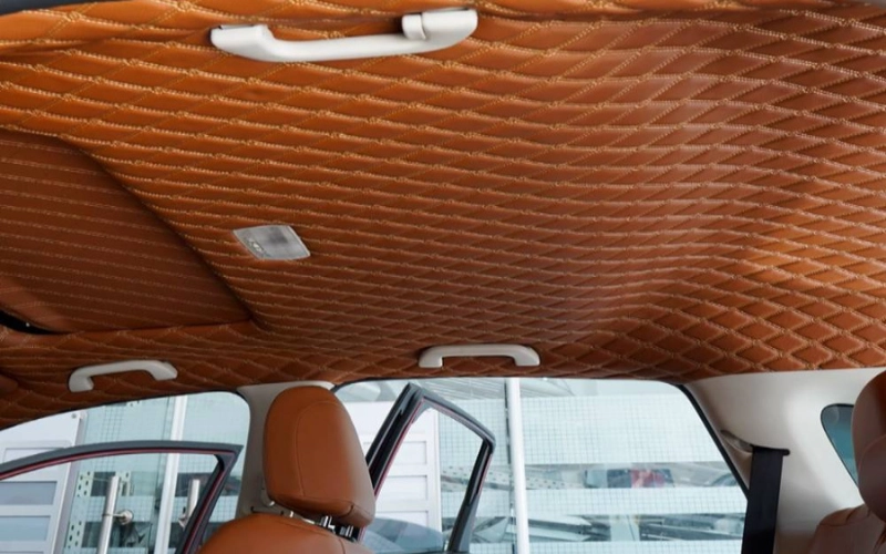 Bọc trần 5D/6D Limo Green nâng tầm không gian nội thất 11 Bọc trần 5D/6D cho xe Limo Green giúp toàn bộ phần trần xe trở nên sang trọng nổi bật và có chiều sâu hơn