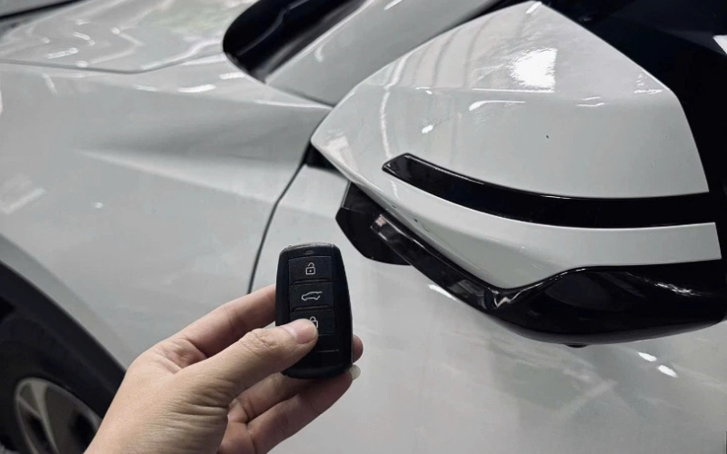 Lắp gập gương MCD91 không làm thay đổi kích thước gương xe VinFast Limo Green