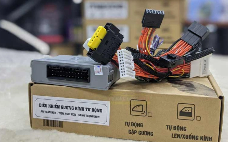 Lắp tự động lên xuống kính Limo Green không bị xử phạt vì đây chỉ là một phụ kiện nâng cấp tiện ích, không làm thay đổi kết cấu hay chức năng chính của xe