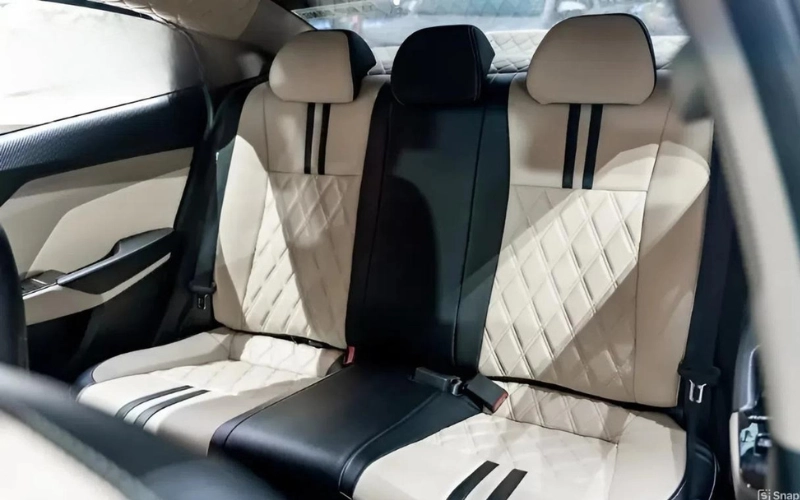 Bọc ghế da Simili cho xe Limo Green được sản xuất từ vật liệu tổng hợp thường dùng cho các phương án tiết kiệm chi phí