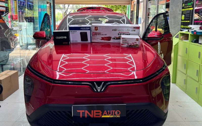 Độ xe Limo Green có thể bị phạt không tùy thuộc vào loại phụ kiện bạn lắp và việc độ xe có làm thay đổi kết cấu, thông số kỹ thuật hay kiểu loại xe hay không