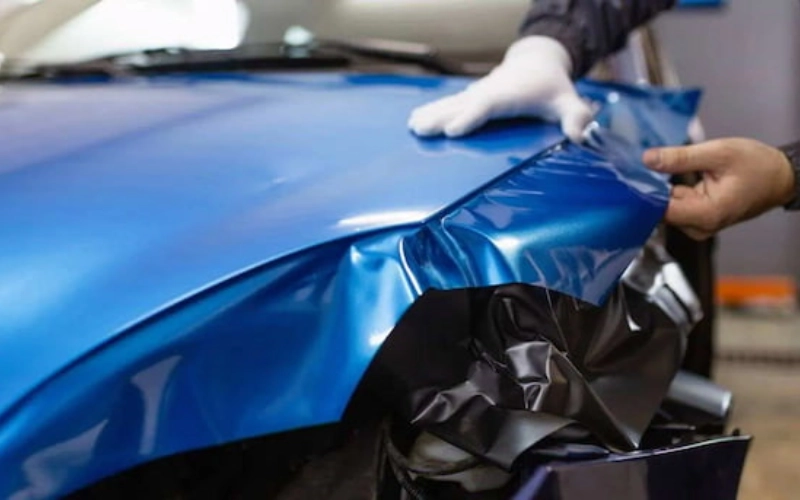 Kinh nghiệm lựa chọn nơi wrap đổi màu xe Limo Green