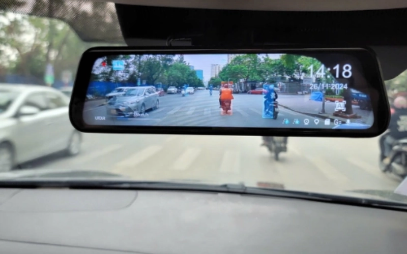 Xe Limo Green chạy dịch vụ có cần lắp camera hành trình? 4 Lưu ý khi chọn và lắp camera hành trình cho xe Limo Green