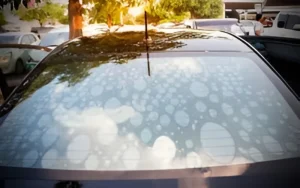 Các gói dán phim cách nhiệt Limo Green giá rẻ hiệu quả chống nóng giảm nhanh, phim bắt đầu phồng rộp, bong tróc hoặc đổi màu chỉ sau 1 - 2 tháng