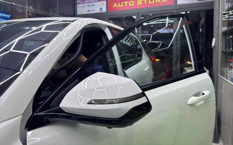 Lợi ích khi lắp gương gập điện kèm LED xi nhan cho VinFast Limo Green