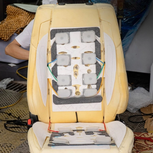 Nâng cấp ghế massage cho xe Vinfast Limo Green 5