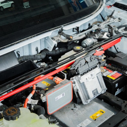 Thanh giằng giảm chấn VinFast Limo Green ổn định 3