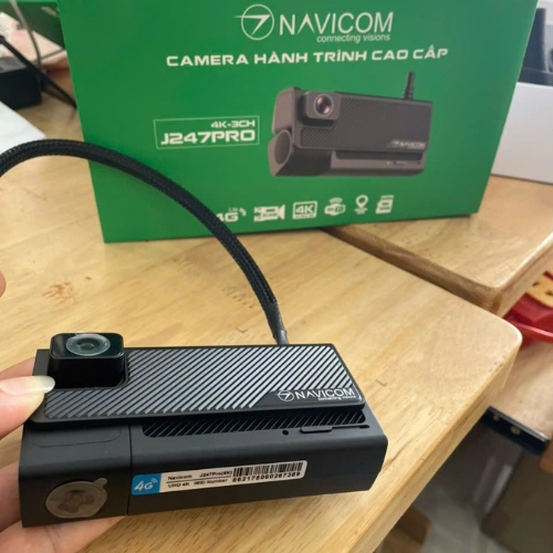 Camera hành trình Navicom J247Pro ghi 2 kênh 3