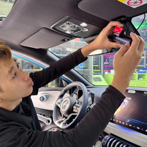 Camera hành trình VIETMAP TS-5K ghi hình 2 kênh sắc nét 4 Camera hành trình VIETMAP TS-5K ghi hình 2 kênh sắc nét 8