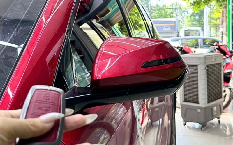 Combo gập gương điện cho VinFast Limo Green lắp đặt sử dụng jack zin theo xe, hạn chế tối đa việc cắt nối dây điện, không ảnh hưởng đến hệ thống điện nguyên bản