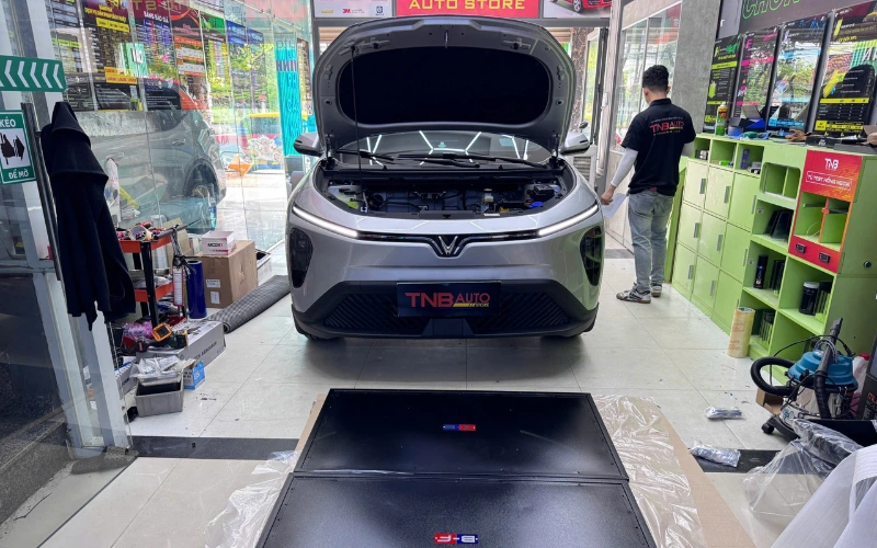 Điểm mạnh của dịch vụ độ phụ kiện xe Limo Green tại TNB Auto