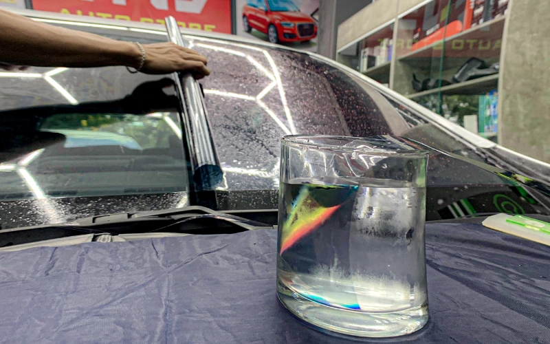 Hiệu ứng quang học của phim cách nhiệt chính hãng 3M Crystalline