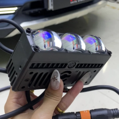 Lắp đèn trợ sáng xe Vinfast Limo Green giữ zin tối đa 6