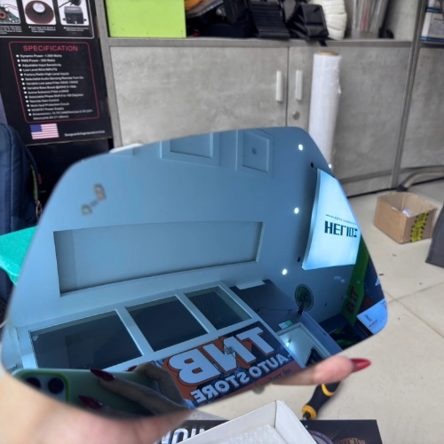 Mặt gương chiếu hậu Vinfast Limo Green mở rộng góc quan sát 7