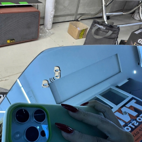 Mặt gương chiếu hậu Vinfast Limo Green mở rộng góc quan sát 4 Mặt gương chiếu hậu Vinfast Limo Green mở rộng góc quan sát 8