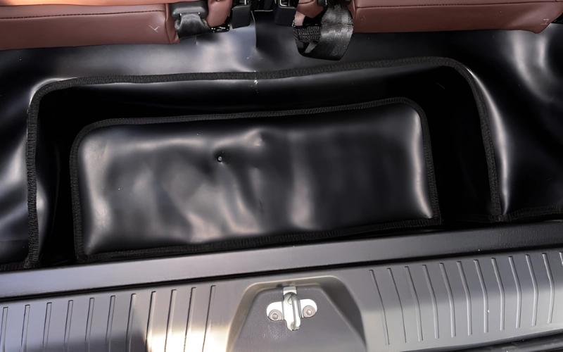 Lợi ích khi lắp thảm lót cốp sau Vinfast Limo Green