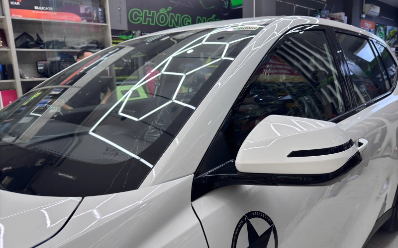 Nguyên nhân phổ biến khiến gập gương Limo Green thường gặp lỗi