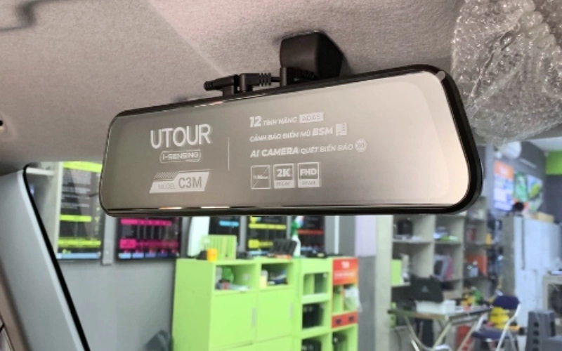 Camera gương điện tử AI ADAS UTOUR C3M cho VinFast Limo Green