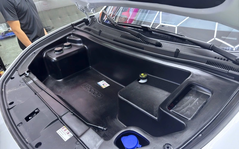 6 phụ kiện xe Vinfast Limo Green chạy dịch vụ nên lắp 3 Cốp trước Limo Green cho Limo Green mở rộng không gian chứa đồ