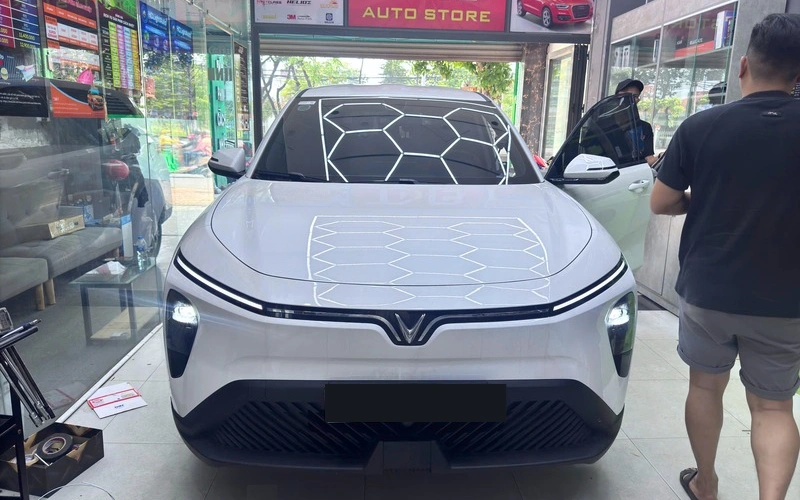 6 phụ kiện xe Vinfast Limo Green chạy dịch vụ nên lắp 7 Hệ thống TNB Auto là một trong những địa chỉ được nhiều chủ xe tin tưởng nhờ kinh nghiệm thực tế, quy trình thi công chuyên nghiệp và dịch vụ rõ ràng.