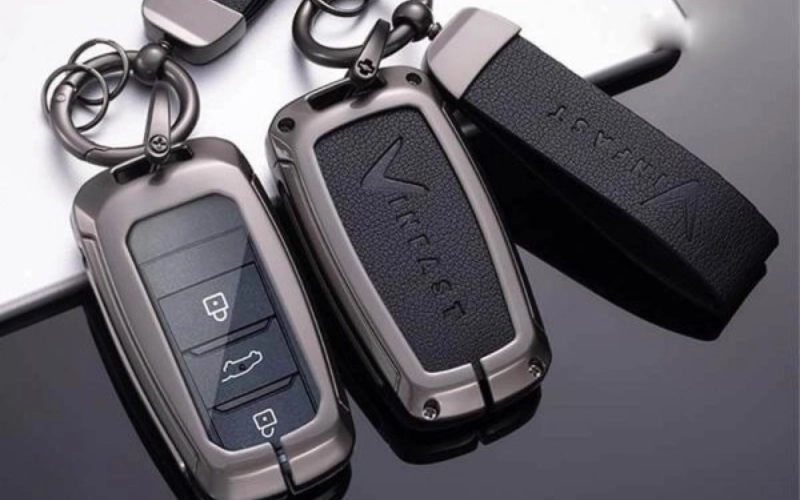 Cách xử lý khi chìa khóa VinFast Limo Green hết pin