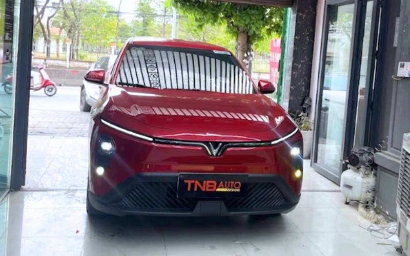 Việc trang bị đèn gầm Limo Green phù hợp sẽ giúp cải thiện tầm nhìn, tăng độ an toàn và đồng thời nâng tầm diện mạo cho xe