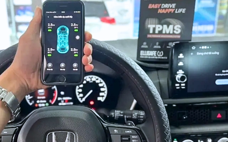 Mỗi thông số trên cảm biến áp suất lốp đều có ý nghĩa riêng giúp đánh giá chính xác tình trạng từng bánh xe