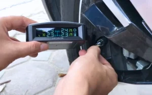 Việc trang bị cảm biến áp suất lốp cho VinFast Limo Green mang lại nhiều giá trị thiết thực trong quá trình sử dụng