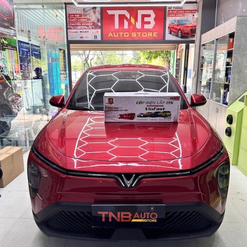 Vinfast Limo Green lắp cốp điện MCD91 kèm đá cốp 6