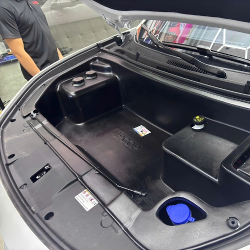 Vinfast Limo Green lắp cốp trước MP COP cực rộng 6